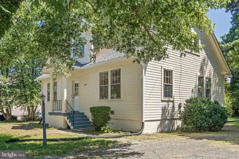 8549 Anderson Ave, Marshall, VA 20115 photo 4