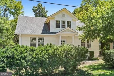 8549 Anderson Ave, Marshall, VA 20115 photo 3