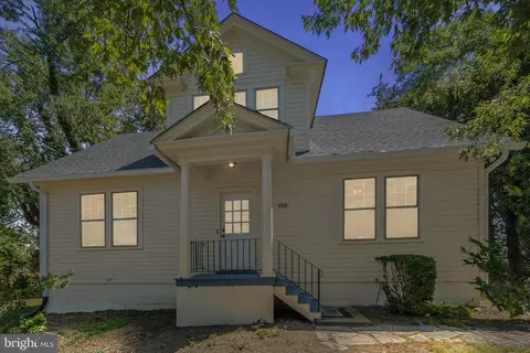 8549 Anderson Ave, Marshall, VA 20115 photo 2