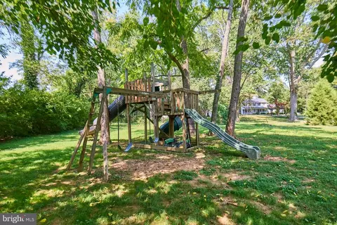 8184 E Main St E, Marshall, VA 20115 photo 10
