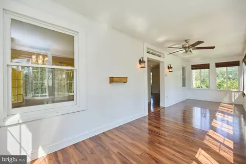 8184 E Main St E, Marshall, VA 20115 photo 15