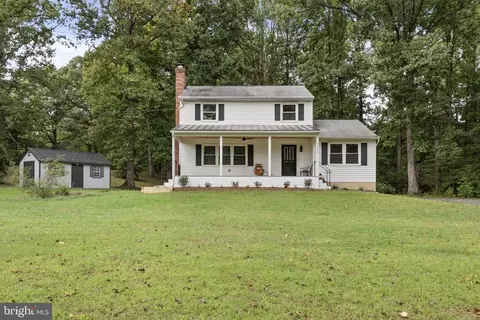 7238 Greenwich Rd, Nokesville, VA 20181