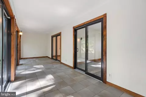 9417 Mountjoy Rd, Marshall, VA 20115 photo 17