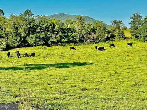 Pasture Lane, Marshall, VA photo 10