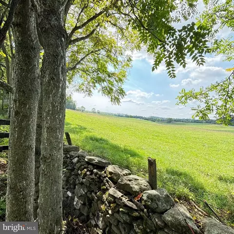 6589 Rockhill Ml, The Plains, VA