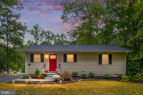 13099 Sillamon Rd, Goldvein, VA 22720