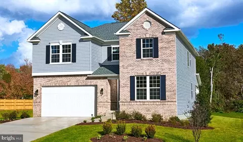 5028 Gray Fox Dr, Bealeton, VA 22712
