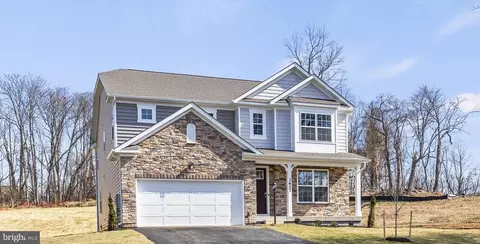 7849 Holston Ln, Broad Run, VA 20137