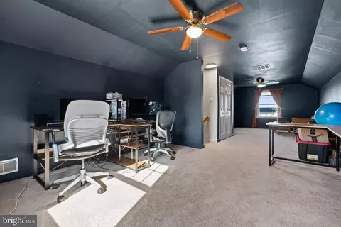 8400 Eldorado Dr, Marshall, VA 20115 photo 24