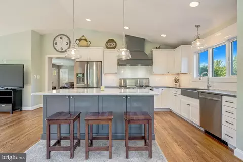 3816 Whiting Rd, Marshall, VA 20115 photo 4
