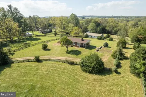 9714 Foxville Rd, Warrenton, VA 20186