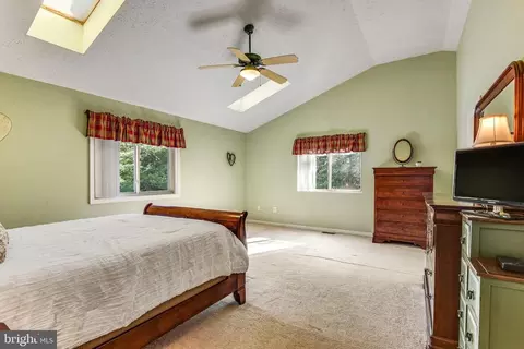 5400 Flintstone Ln, Broad Run, VA 20137 photo 13