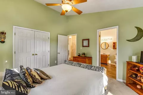 5400 Flintstone Ln, Broad Run, VA 20137 photo 18