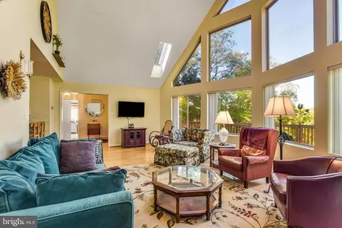 5400 Flintstone Ln, Broad Run, VA 20137 photo 9
