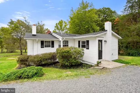 4463 Courtneys Corner Rd, Bealeton, VA 22712