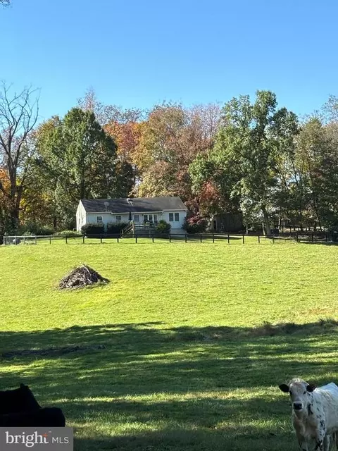6308 Herringdon Rd, The Plains, VA 20198