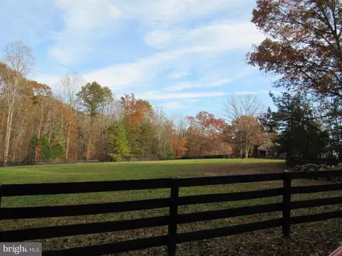 4085 Sumerduck Rd, Sumerduck, VA 22742 photo 31