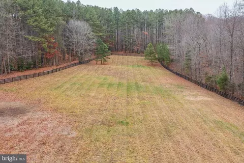 4085 Sumerduck Rd, Sumerduck, VA 22742 photo 72