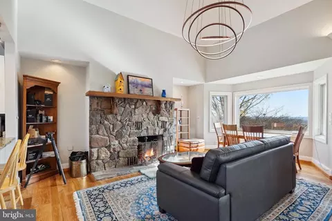 3624 Leeds Manor Rd, Markham, VA 22643 photo 10