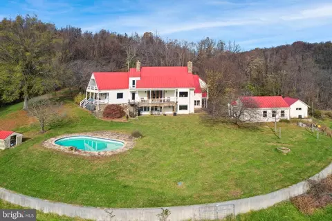 3624 Leeds Manor Rd, Markham, VA 22643 photo 57