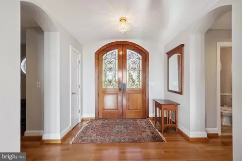 3624 Leeds Manor Rd, Markham, VA 22643 photo 5