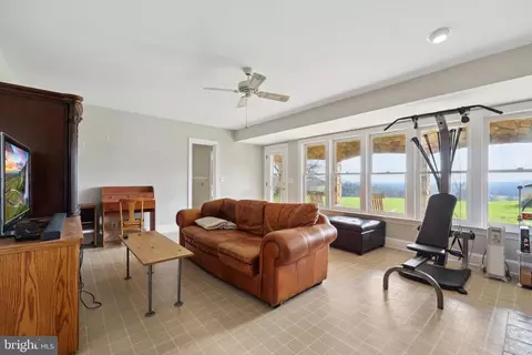 3624 Leeds Manor Rd, Markham, VA 22643 photo 27