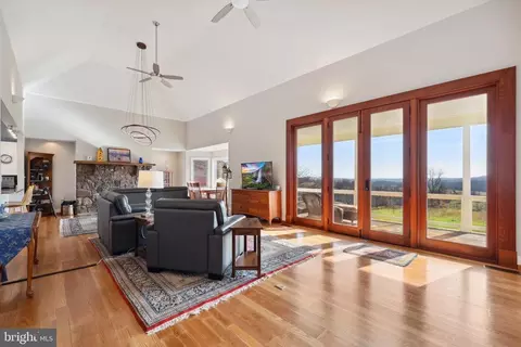 3624 Leeds Manor Rd, Markham, VA 22643 photo 8