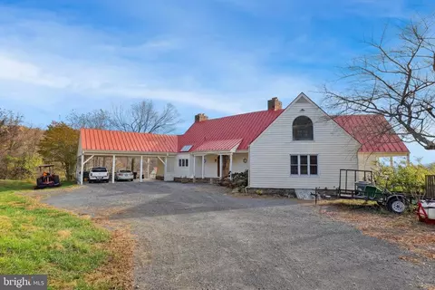 3624 Leeds Manor Rd, Markham, VA 22643 photo 2