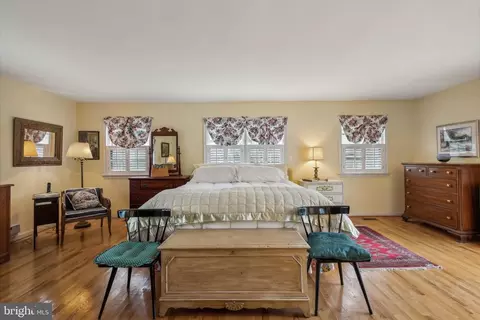 7054 Wilson Rd, Warrenton, VA 20186 photo 47