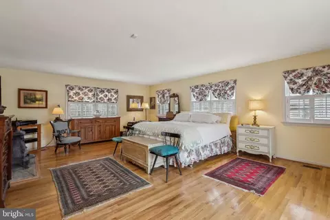 7054 Wilson Rd, Warrenton, VA 20186 photo 49
