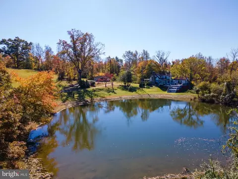 7054 Wilson Rd, Warrenton, VA 20186 photo 14