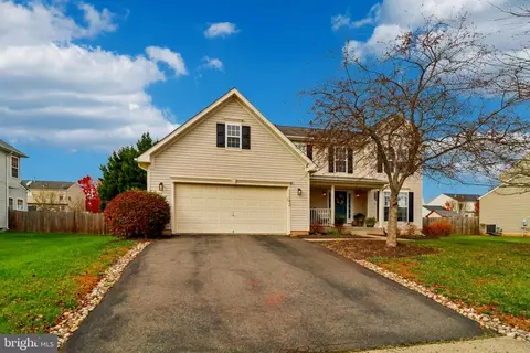 11192 Freedom Ct, Bealeton, VA 22712