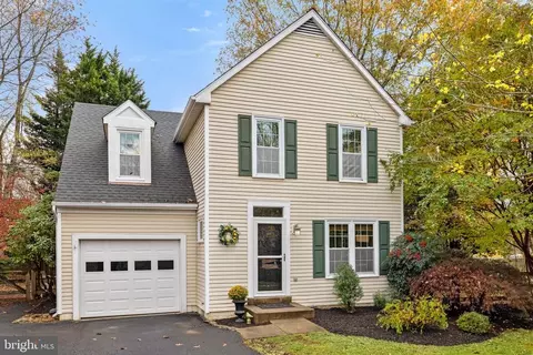 6991 Meaghan Ln, Warrenton, VA 20187