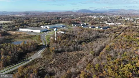 Whiting Road, Marshall, VA photo 6