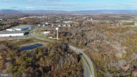 Whiting Road, Marshall, VA photo 8