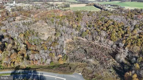 Whiting Road, Marshall, VA photo 15