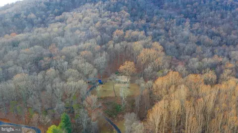 10752 Ramey Rd, Marshall, VA 20115 photo 2