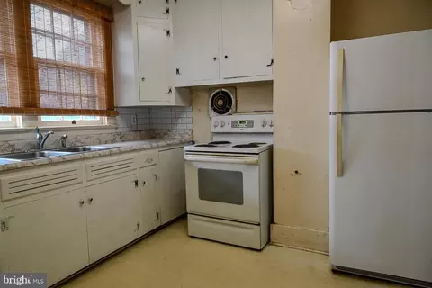 8556 Anderson Ave, Marshall, VA 20115 photo 12