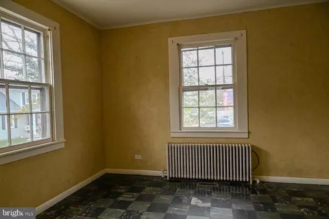 8556 Anderson Ave, Marshall, VA 20115 photo 3