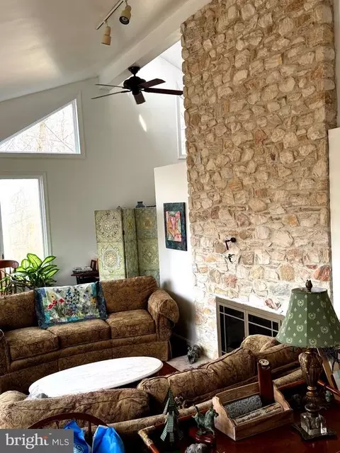 7633 Riverside Farm Rd, Marshall, VA 20115 photo 11