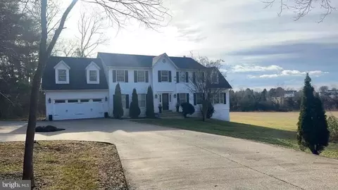 7267 Ridgedale Dr, Warrenton, VA 20186