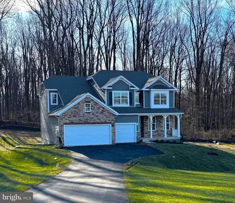 7905 Holston Ln, Broad Run, VA 20137