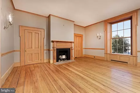 2224 Crenshaw, Marshall, VA 20115 photo 10