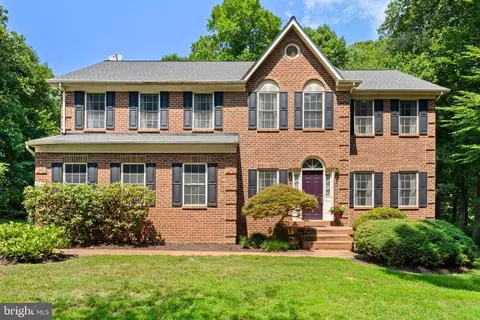 6140 Mint Springs Dr, Warrenton, VA 20187