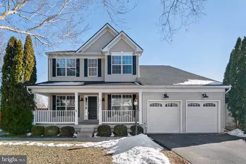 10781 Lord Chancellor Ln, Bealeton, VA 22712
