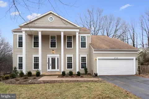 6713 Kelly Rd, Warrenton, VA 20187