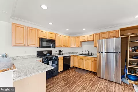 5458 Sumerduck Rd, Sumerduck, VA 22742 photo 11