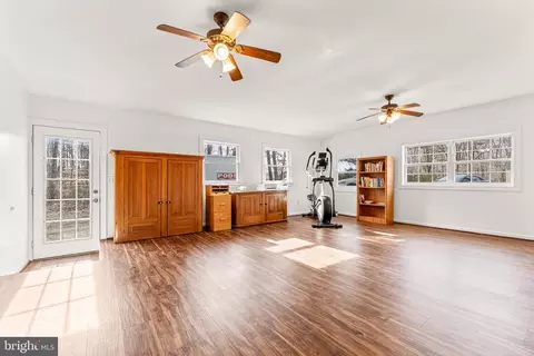 5458 Sumerduck Rd, Sumerduck, VA 22742 photo 17