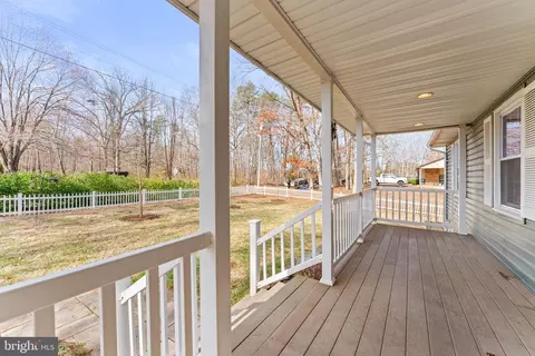 5458 Sumerduck Rd, Sumerduck, VA 22742 photo 6