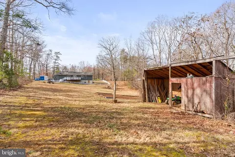 5458 Sumerduck Rd, Sumerduck, VA 22742 photo 36